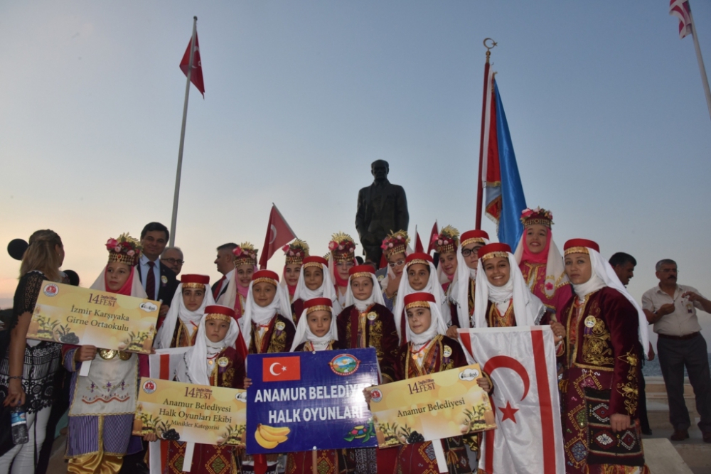 Başkan Türe, Girne 14. Zeytin Festivali’ne katıldı galerisi resim 39