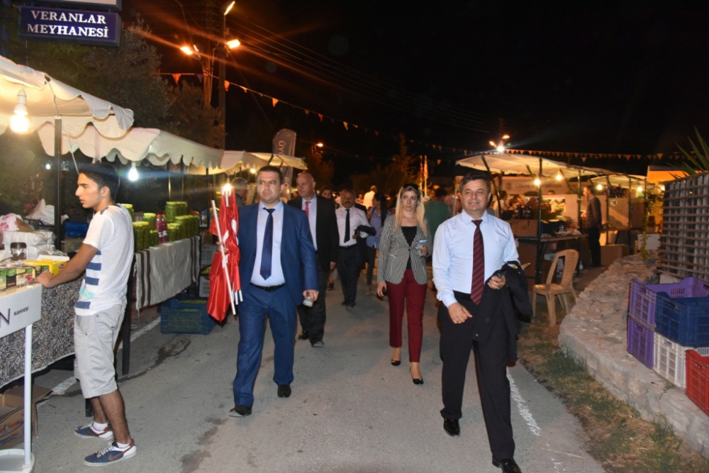 Başkan Türe, Girne 14. Zeytin Festivali’ne katıldı galerisi resim 50