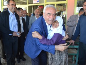 CHP Mersin Milletvekili Adayları Mustafa Baysan, Gülnar'ın köylerini gezdi