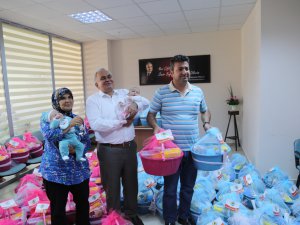 Erdemli Belediyesi'nden "Hoş Geldin Bebek Projesi"