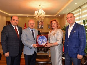 Irak'ın Gaziantep Başkonsolosu Al Bazzaz, Vali Çakacak'ı ziyaret etti
