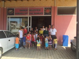 Erbal Kreş'in minik öğrencilerinden anlamlı yardım