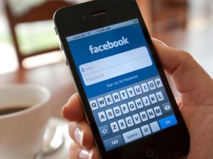 Facebook, iPhone’un pil ömrünü tüketiyor mu?
