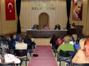 Akdeniz Belediyesi Kadın Meclisi toplandı