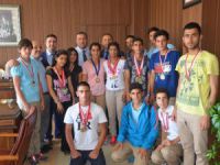 Mersinli öğrenciler Atletizm Yarışması'nda Türkiye Birincisi oldu