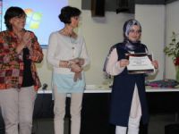 Anadolu Lisesi, Roma Tiyatro Festivali'nden ödüllerle döndü