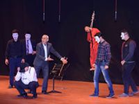 'Türk Dünyası Tiyatro Günleri' başladı