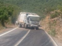 Anamur'da çöp kamyonu devrildi: 1 yaralı