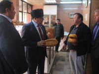 Gülnar Belediye Başkanı Ahmet Günel, esnafları ziyaret etti