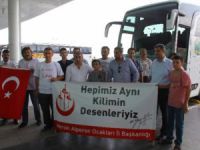 BBP'liler, Türk-Kürt Kardeşliği için Mersin Otogarı'nda karanfil dağıttı
