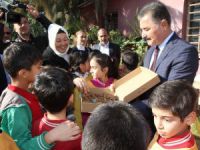 Başkan Tuna, öğrencilerle meşe palamudu dikti