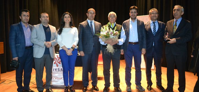 Doğan Cüceloğlu, İstanbul’da Mersinli hemşerileriyle buluştu