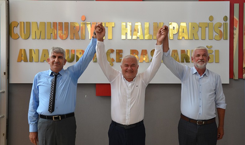 ÇETİN  MUTLU CHP İLÇE BAŞKANI ADAYLIĞINI AÇIKLADI