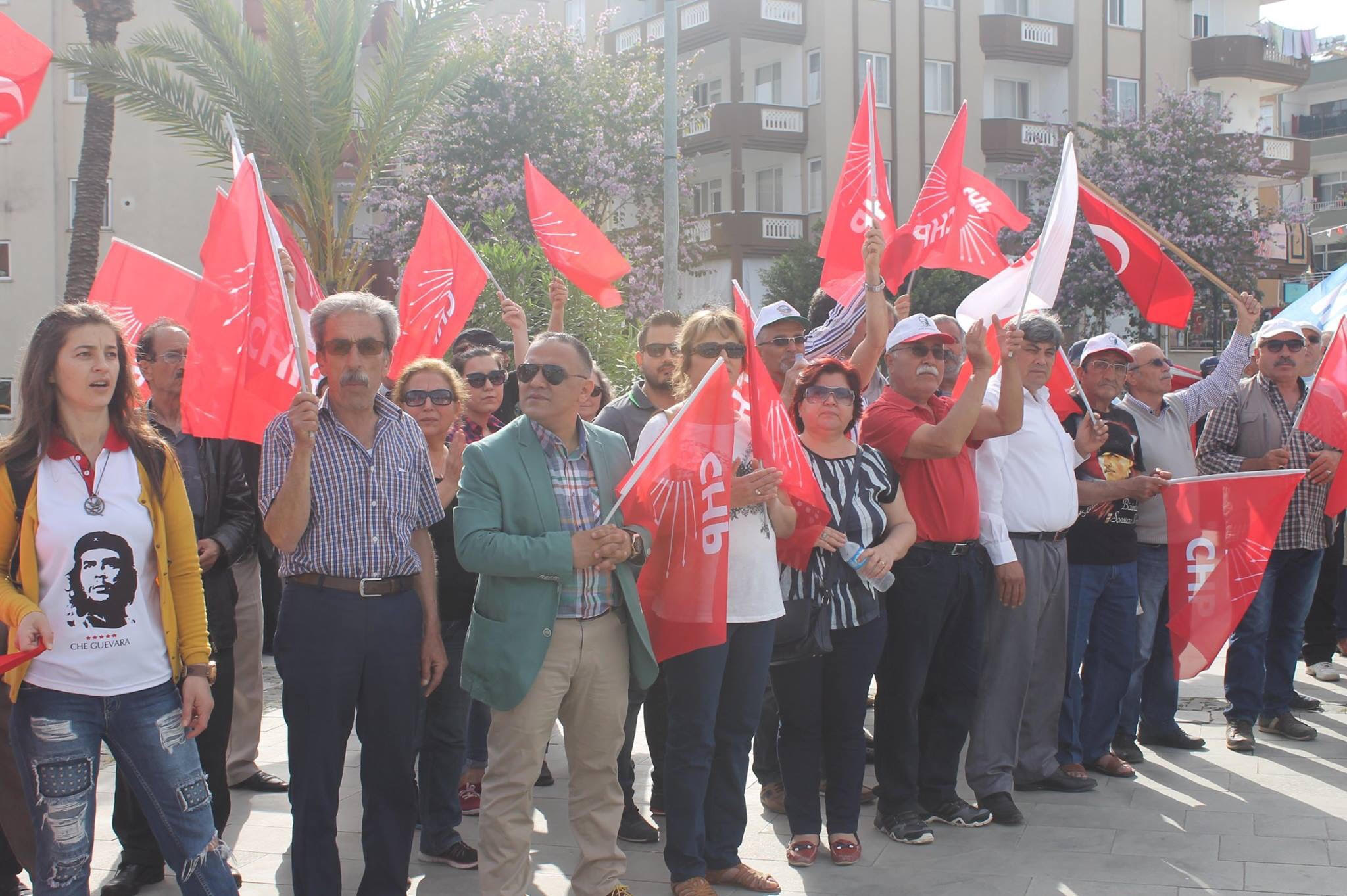 CHP SINIFTA KALDI