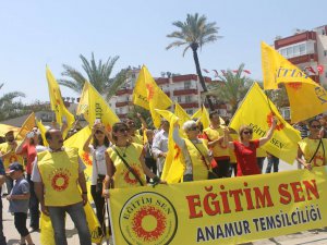 Anamur Eğitim Sen,”öğretmen dünyayı değiştirir”