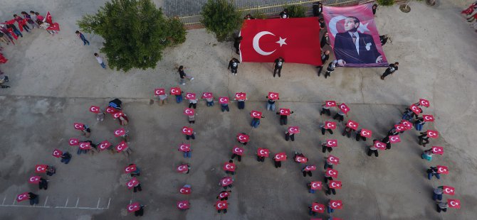 Karalar Bahşiş Okulundan 10 Kasım Görseli