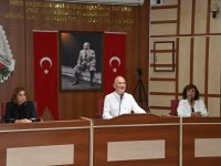 BELEDİYE MECLİSİNDE YOL VE AKSA TARTIŞMASI