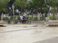 Mersin'de yaz yağmuru serinletti